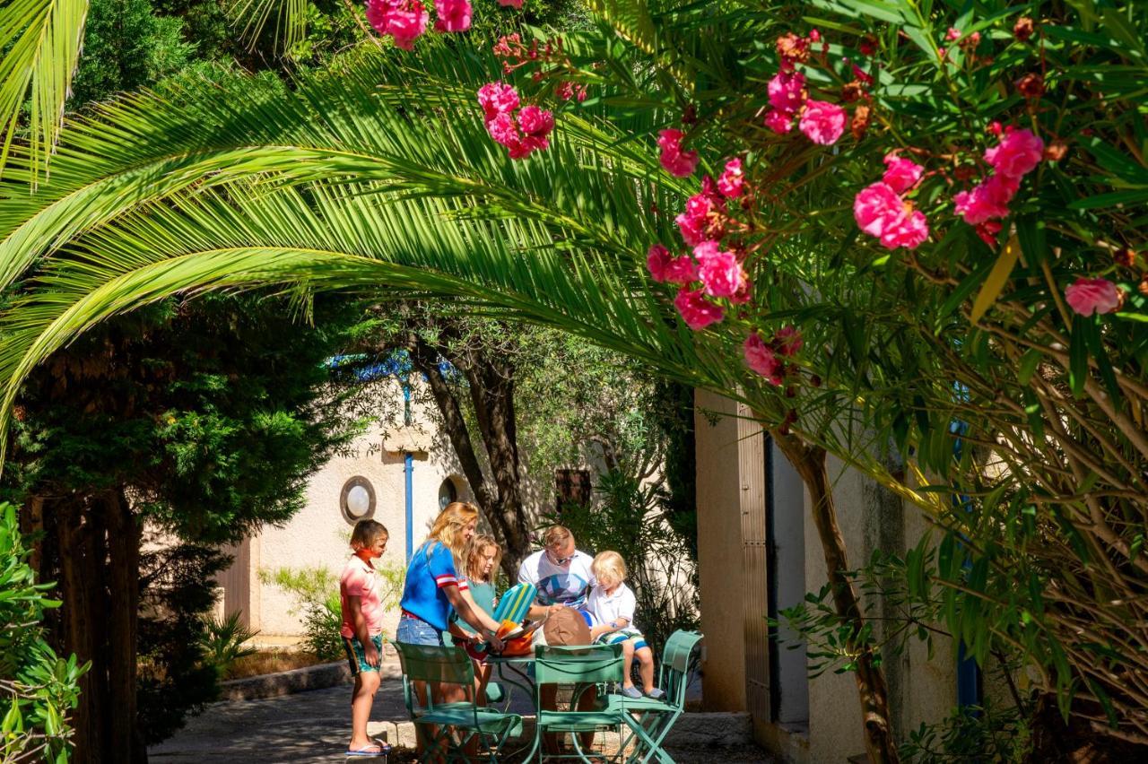 Residence Goelia Les Jardins D'Azur Saint-Raphaël Exterior foto